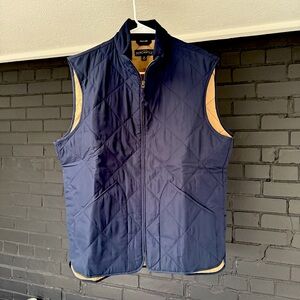 [NEW] J.Crew men’s zip up quilted vest, navy blue, khaki interior, medium